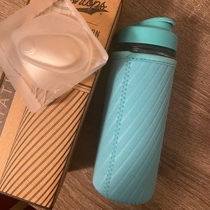 Mason jar water bottle